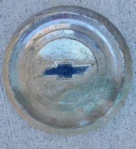 Vintage 1951 1952 1953 Chevrolet Chevy Bel Air Hubcap Wheel Cover Dog Dish 9.5" - Picture 1 of 7