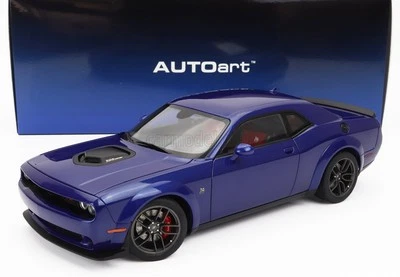 MODELLINO AUTO STATICO AUTOART DODGE CHALLENGER R/T SCAT PACK 2022 BLU 1/18 - Immagine 1 di 4