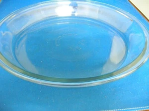 Pie Plate .75qt or 75L, 9" or 23CM made in USA Conventional oven or Microwave#13 - Picture 1 of 5