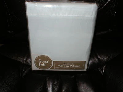 Trend Lab Window Valance Marshmellow White NEW Foto 1 de 2