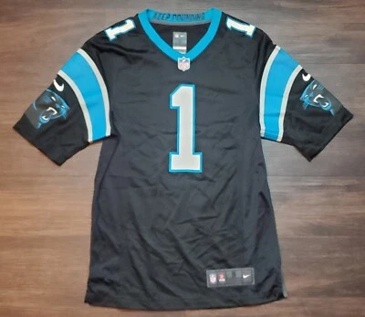 Camiseta preta pequena Cam Newton #1 Carolina Panthers Nike On Field masculina - Imagem 1 de 4