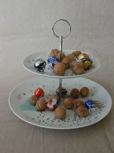 Etagere Hirsch, Tannen, Pastell Gold, aus Keramik, Weihnachten, 2 Etagen - Bild 1 von 4