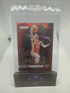 Panini Prizm Trae Young Basketball Rookie Card 84/75 Red Ice - Foto 1 di 2