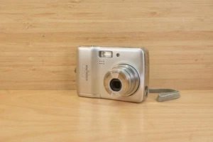Nikon Coolpix L3 / 5.1MP Digital Camera / 3x Optical Zoom / Tested - Picture 1 of 7