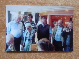 Photo Viktor Korchnoi and Georg Danner analyzing seniors EU 2009 Velden - Picture 1 of 1