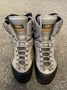Scarpa Freney Pro Wander Wanderschuhe Gr. 43 UK 9 blau Trekking - Bild 1 von 24