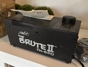 MBT The Brute II FM-850 Fog Machine - Picture 1 of 4