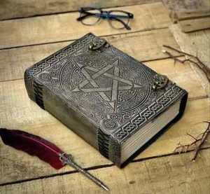 Handmade Leather Journal Diary With Lock Closure Cotton Paper For Story Writing - Picture 1 of 7