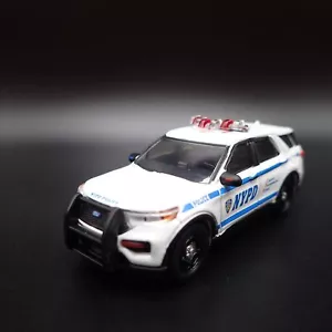 2020 FORD EXPLORER POLICE INTERCEPTOR UTILITY NYPD 1:64 SCALE DIECAST MODEL CAR - Picture 1 of 7