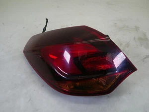 VAUXHALL ASTRA REAR/TAIL LIGHT ON BODY (PASSENGER SIDE) 5 DOOR 2009-2015 - Picture 1 of 10