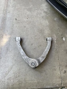 14-20 Infiniti Q50 Q60 Front Suspension Left Driver Side Upper Control Arm OEM - Picture 1 of 7