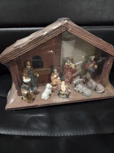 11 Piece Nativity Scene Set With Wood Stable New Factory Sealed  - Picture 1 of 5