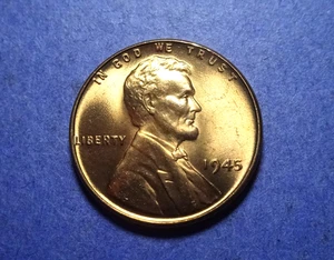 1945 Lincoln cent Ch. BU Red - Picture 1 of 2