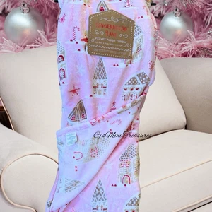 Gingerbread Lane Samt Plüsch Überwurf Decke Rosa Weihnachten Urlaub 60 x 70 Neu - Bild 1 von 6