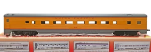 HO IHC 47964 CORRUGATED SIDE COACH UNION PACIFIC - Picture 1 of 1