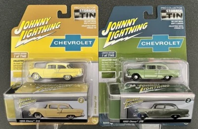 2022 JOHNNY LIGHTNING *Conjunto de 2* 1955 CHEVY 210 LATA DE ARMAZENAMENTO Versão Verde Amarelo - Imagem 1 de 4