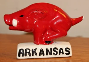 Vintage Ceramic University of Arkansas Razorbacks Boar Ceramic Figurine Figure - Picture 1 of 8