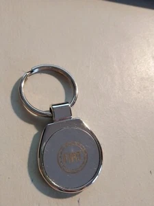 1990s FIAT DEALER ITALY , old medal , keychain FIAT DEALER - Picture 1 of 2