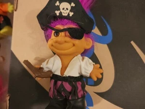 VINTAGE PIRATE 5" RUSS TROLL DOLL W PINK HAIR EYE PATCH & MUSKET RUSS - Picture 1 of 1