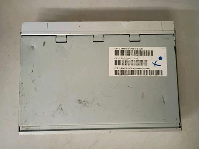 05-10 Jeep Grand Cherokee Chrysler 300 Radio Estéreo AM FM Amplificador Audio Estéreo Foto 1 de 4