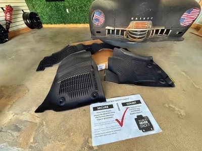 (1) Alfombrillas forros para todo clima Toyota 4Runner 13-22 PT908-89160-02 igual que concesionario Foto 1 de 4