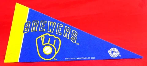 Milwaukee Brewers MLB Baseball Souvenir 2007 Rico Pennant 9" Cover