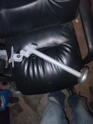 Универсальный кронштейн для крепления монитора/телевизора (настенный, потолочный, настольный) - Изображение 1 из 4