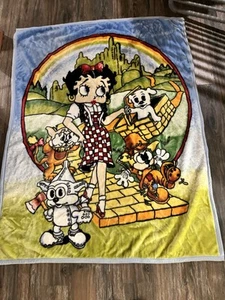 Vintage Betty Boop Wizard Of Oz Faux Mink Blanket RARE With Pudgy And Bimbo - Picture 1 of 10