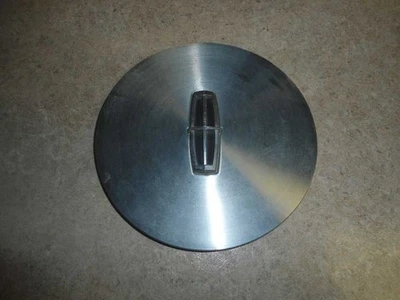 Lincoln Continental 1988 tapa central 218891 Foto 1 de 2