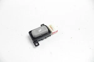 2001-2007 Toyota Highlander OEM Front Left Lumber Support Switch - Picture 1 of 7