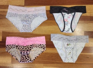 Victoria's Secret Panties 4 PACKS SIZE XS - Picture 1 of 2