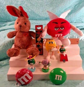 Lot of 9 M&M Collectible Plush Figurines Candy Dispensers & Toys  4 EASTER Items - Picture 1 of 12