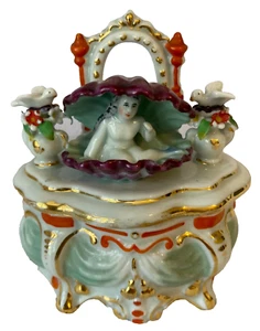 Victorian 1880s Conta & Boehme Porcelain Fairing Trinket Box Mermaid Shell Vntg - Picture 1 of 12