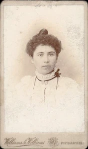 Woman Portrait Williams & Williams Cardiff Studio CDV Card Photograph (CDV4-4) - Picture 1 of 3