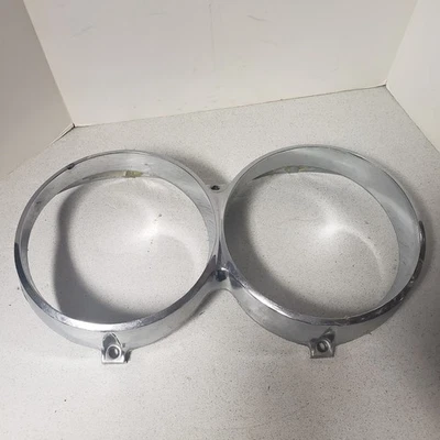 RH PASSENGER HEADLIGHT DOOR BEZEL * 1962 1963 LINCOLN CONTINENTAL - Image 1 of 4