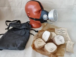Vintage Soviet Gas Mask PRB-5 USSR Army Chernobyl Respirator+5 filters+Bag, 1964 - Picture 1 of 11