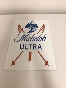Letrero de hojalata de metal Michelob Ultra Skiing - Imagen 1 de 5