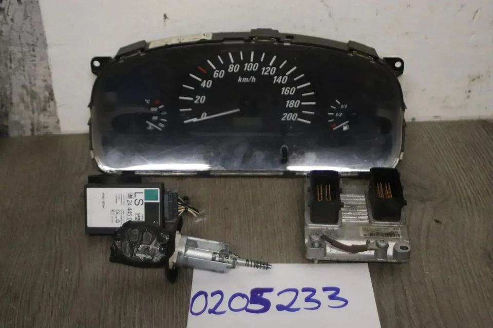 Set Opel Agila A 0261207961 - Immagine 1 di 4