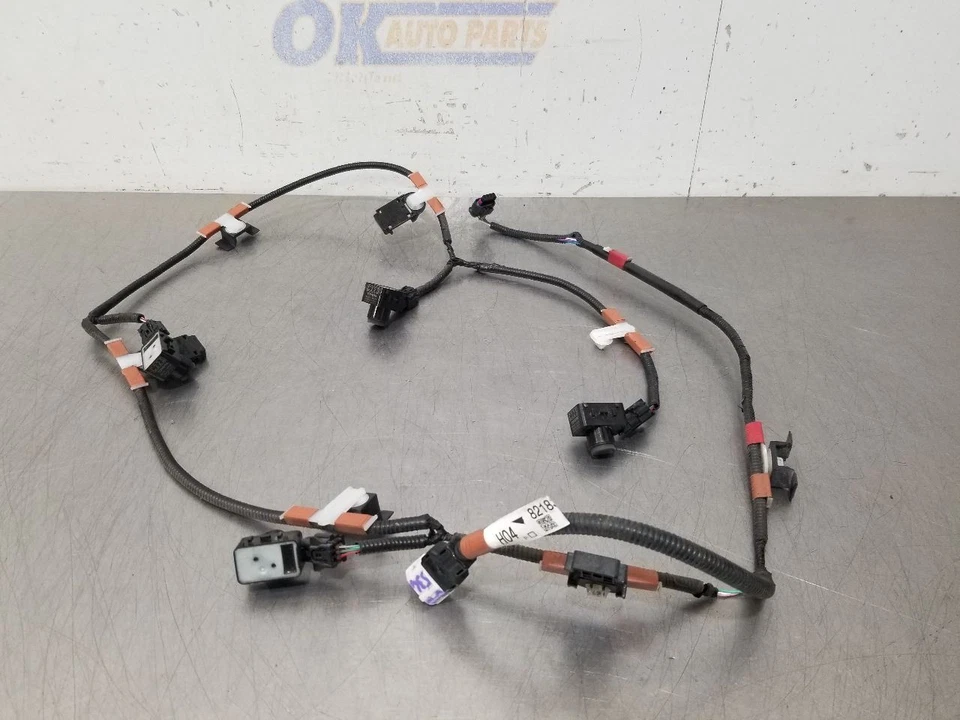 22 2022 LEXUS RX350L REAR BUMPER SENSORS AND HARNESS - Image 1 of 4