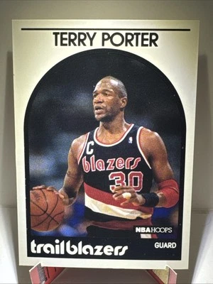 1989-90 Hoops #105 Terry Porter Portland Trail Blazers - Image 1 of 2