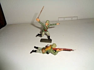 Lineol 7.5cm German Officer Charging and Soldier Laying Firing Elastolin - Picture 1 of 4