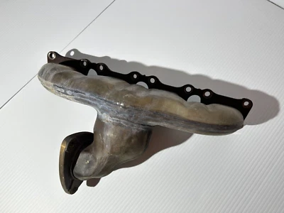 Colector de escape del lado del pasajero Porsche Cayenne 2003-2006 4,5 L OEM Foto 1 de 4