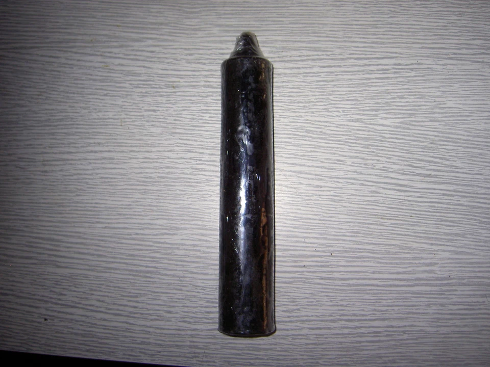 Bougie géante noire