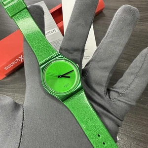 NEW✅ LIMITED EDITION✅ Swatch DEEP SHINE GREEN GG213 Glitter Green Silicon Watch - Picture 1 of 13