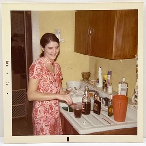 Pretty Woman Fixing Mixed Drinks in Kitchen Vintage Snapshot Photo 1970s - Picture 1 of 4