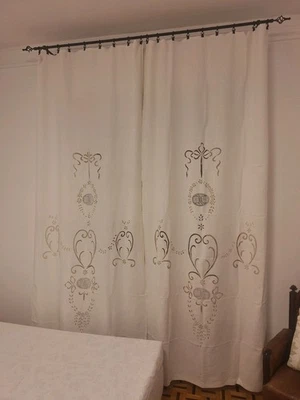 Antichi tendoni tende Coppia lino Ricamo Intaglio e Filet Cm 290x127 a pannello. - Immagine 1 di 4
