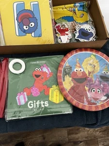 Sesame Street Elmo 178 pcs Birthday Party Plastic Table Cover, Plates, Napkins - Picture 1 of 12