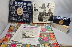 Rare COPS the Game. 100% Complete Board Game. Vintage Original 1993. VHTF OOP. - Picture 1 of 17