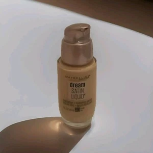 Maybelline DREAM SATIN LIQUID Foundation Hydrating Serum 30 ml #40 Nude - Picture 1 of 2
