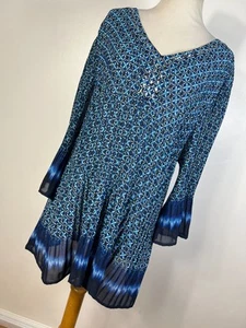 Catherines 1XWP 1X Petite Shirt Top Blue White V Neck Crinkle Stretch Woman H7 - Picture 1 of 6